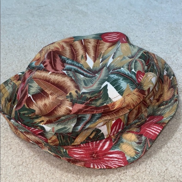 Hat bundle - Picture 3 of 5